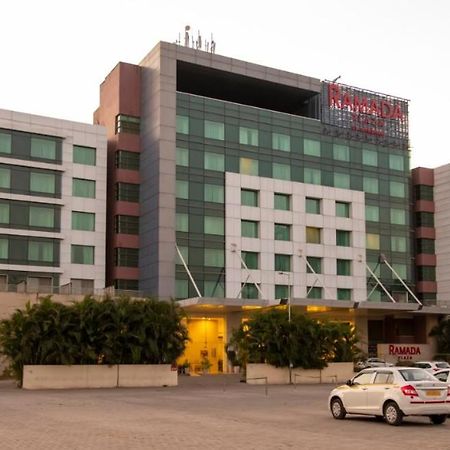 Ramada Plaza by Wyndham Pune Hinjewadi Dapuri Bagian luar foto