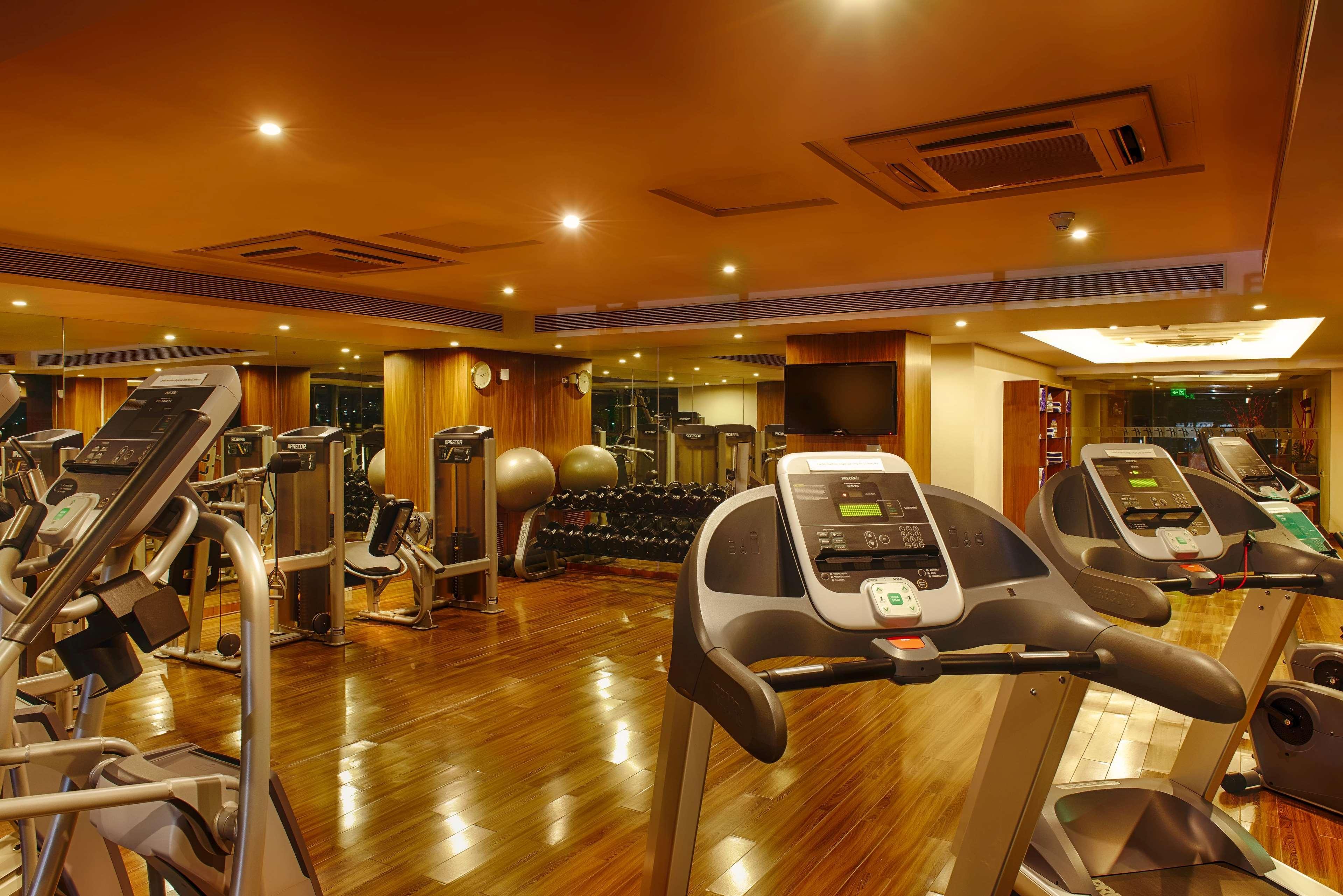 Ramada Plaza by Wyndham Pune Hinjewadi Dapuri Bagian luar foto