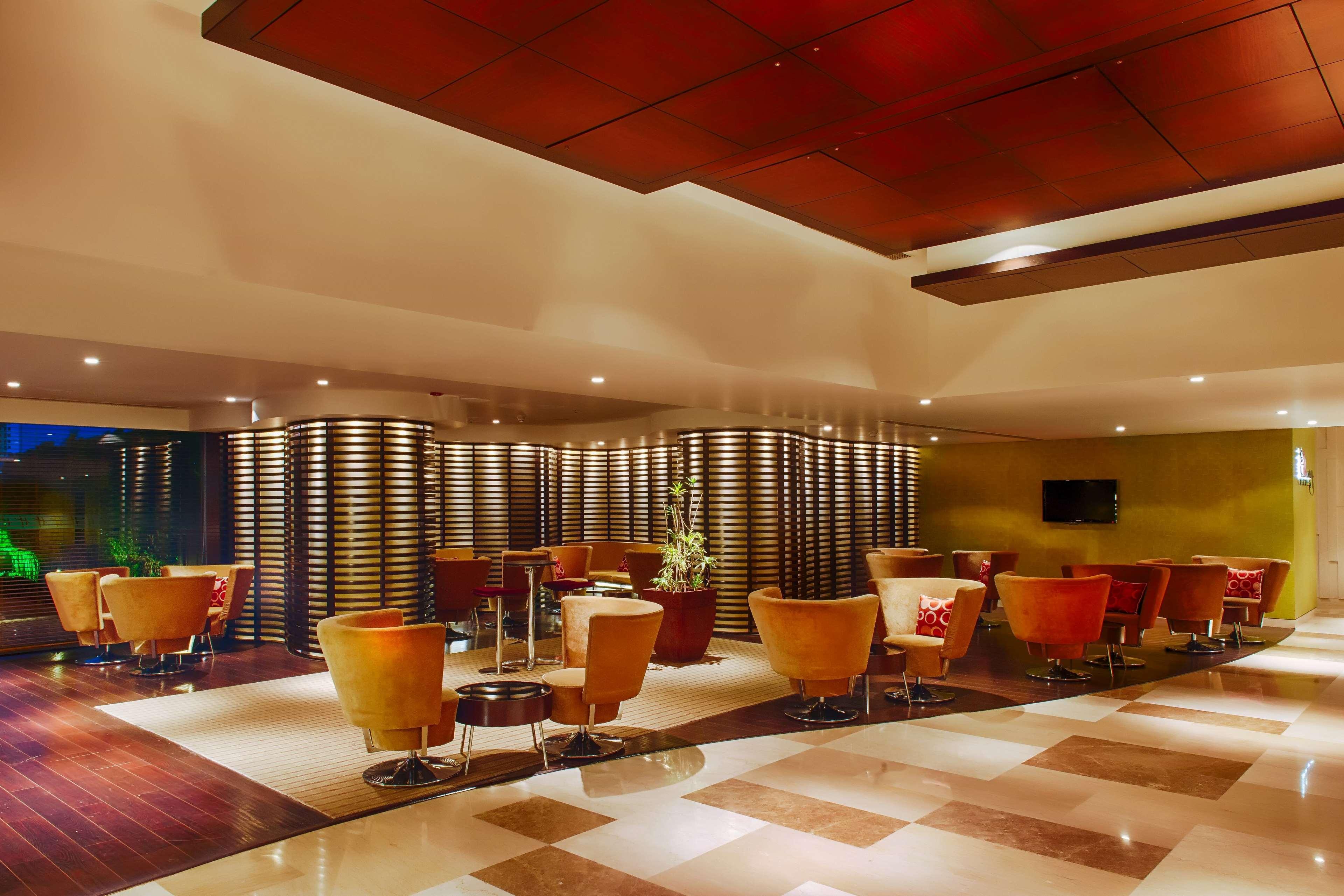 Ramada Plaza by Wyndham Pune Hinjewadi Dapuri Bagian luar foto